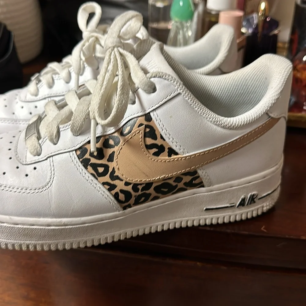 Air Force ones - Picture 2 of 4